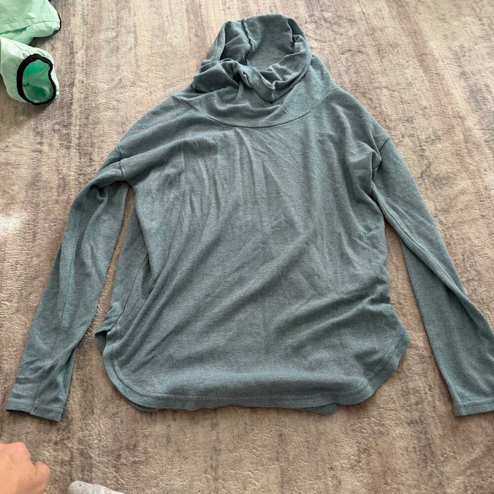 Prana light blue turtleneck missing drawstring sz XS fall autumn layering